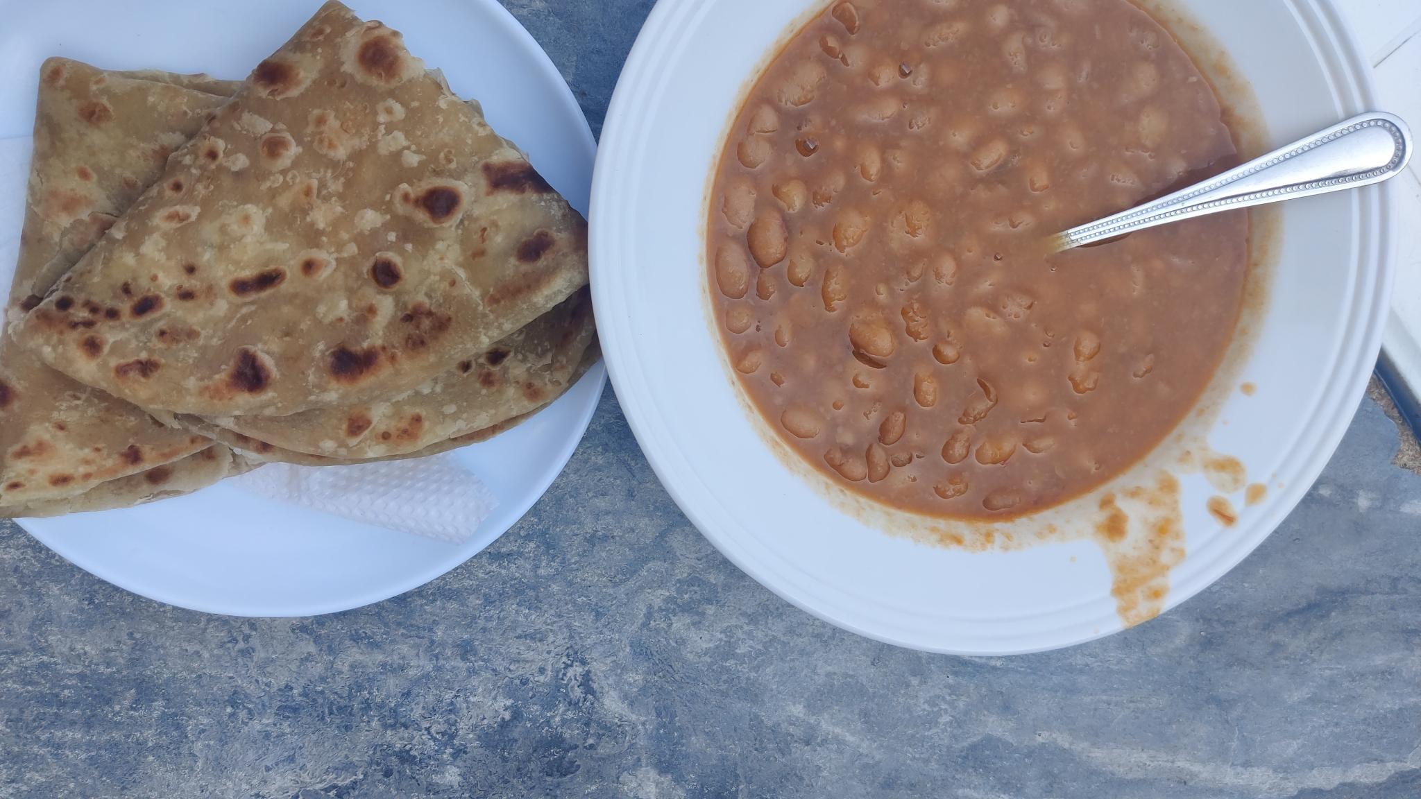 Chapati mit Bohnen